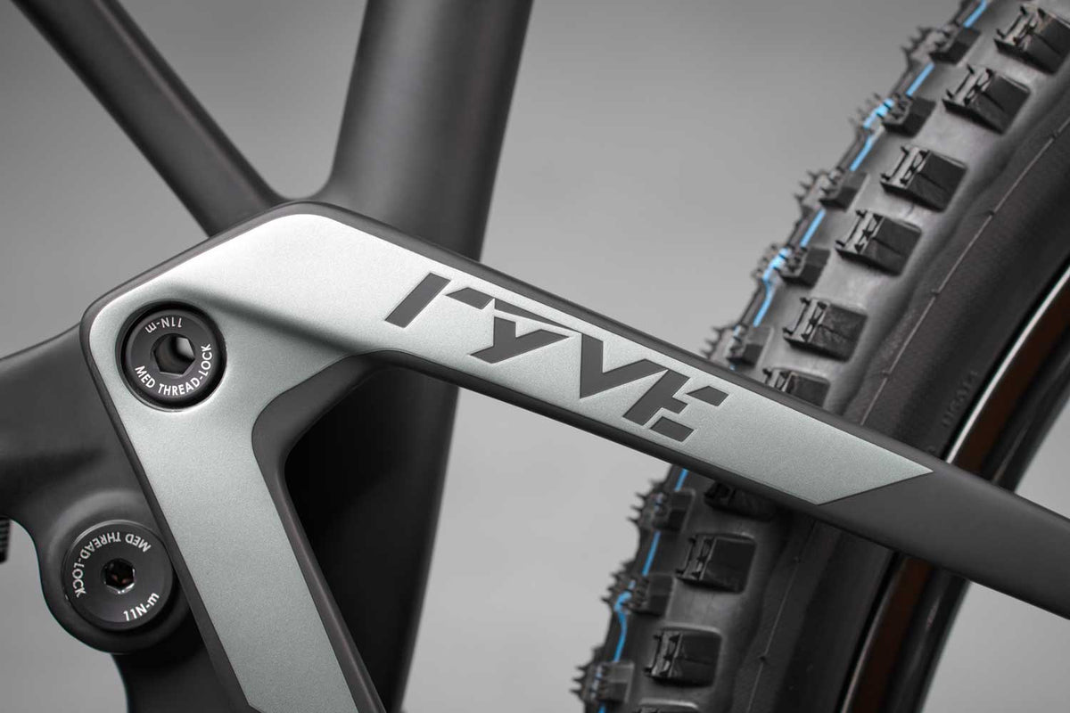 Ryve 115 in Matte Black
