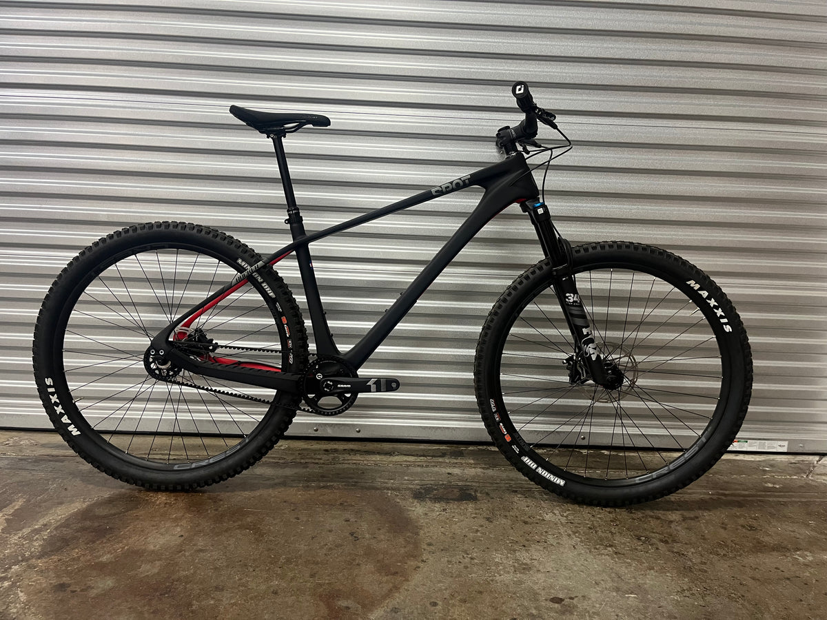 New Showroom V1 Rocker Large Matte Black 4-Star SS