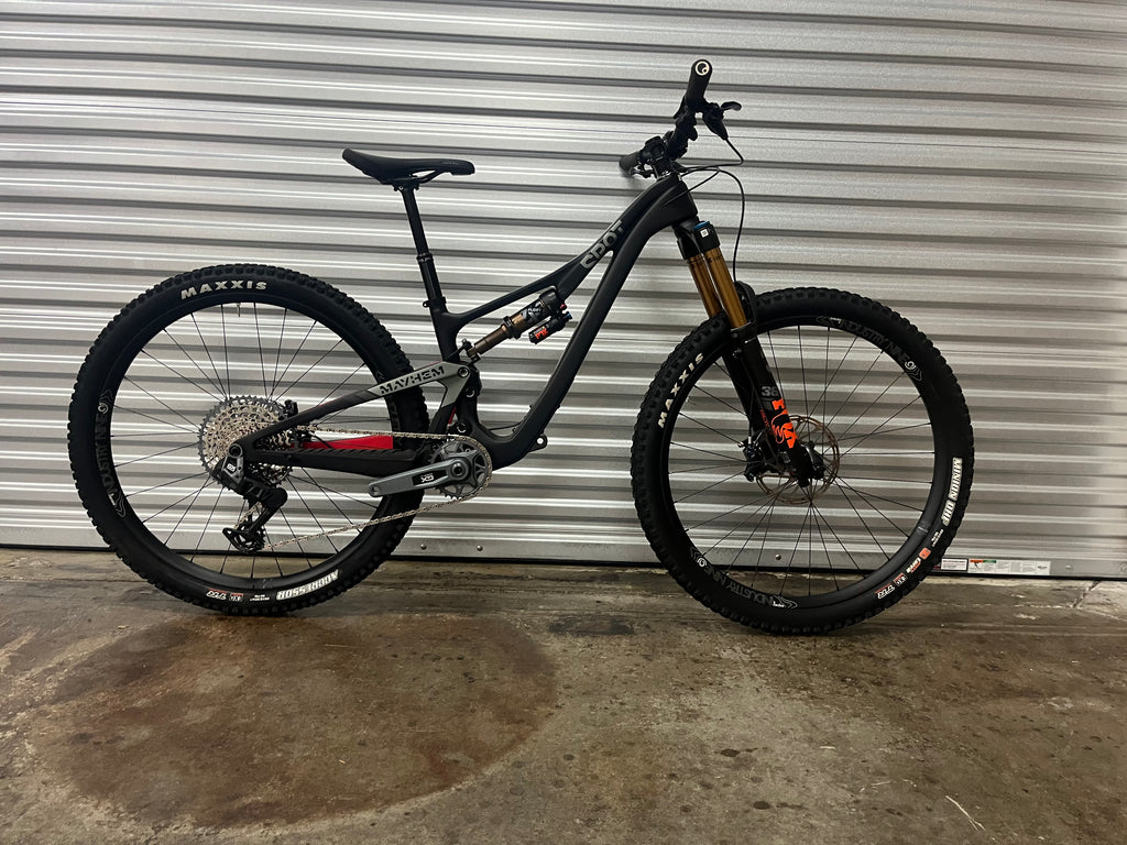 Demo Mayhem 150 Small Matte Black 5-Star AXS T-Type
