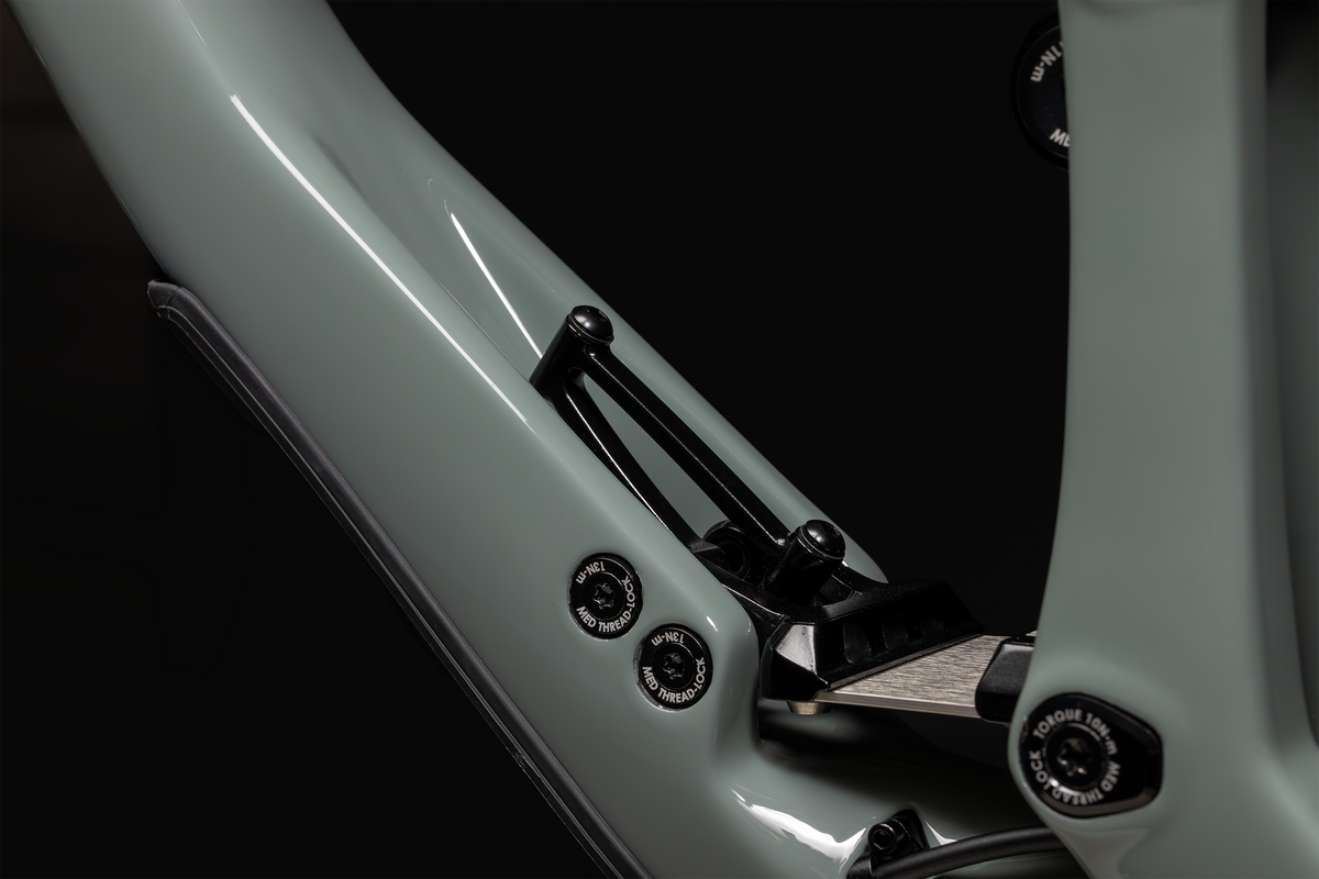 Mayhem 140 in Lichen Grey — Living Link leaf spring and pivot hardware