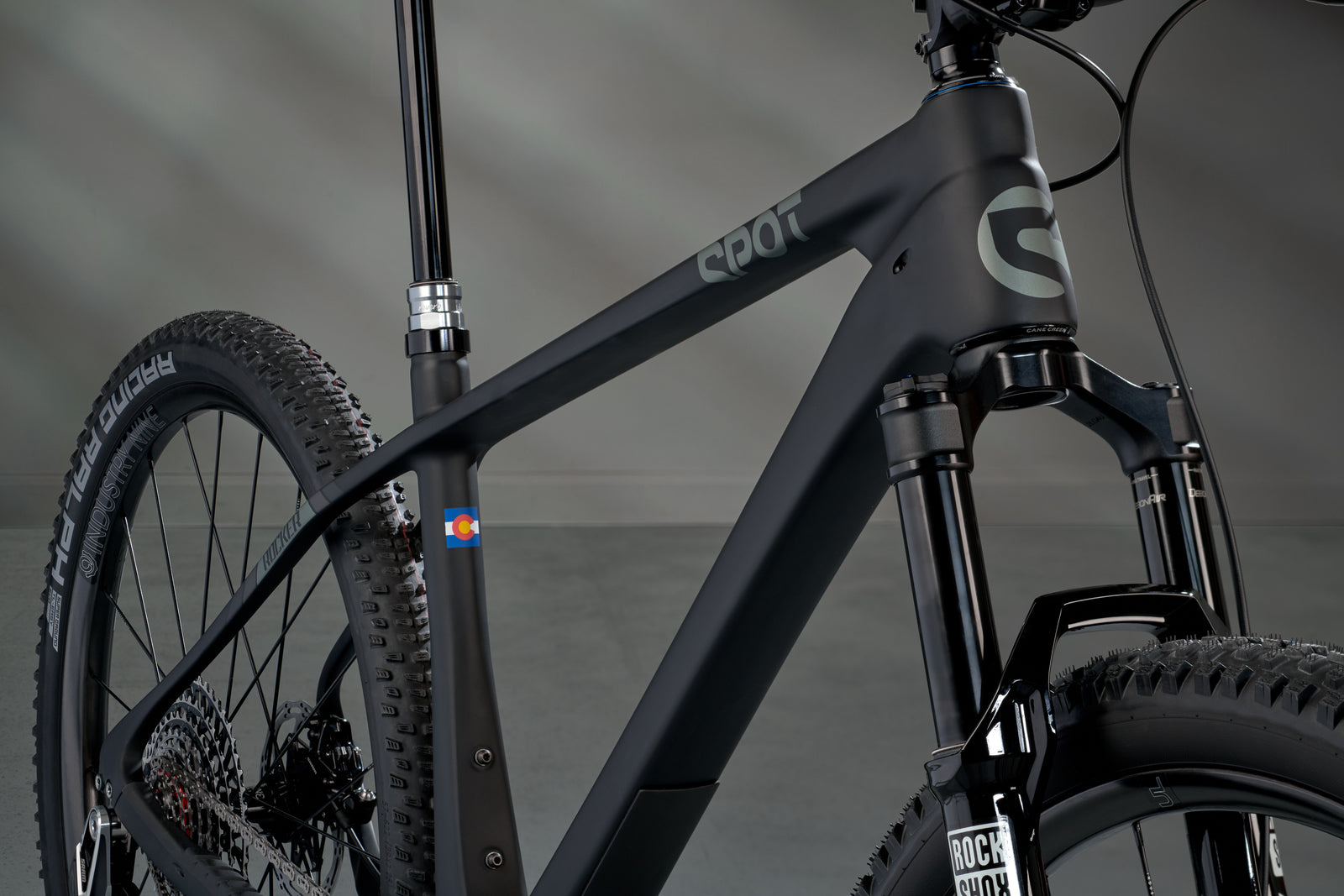 rocker vole 2.0 26 zoll mountainbike schwarz Spot Bikes
