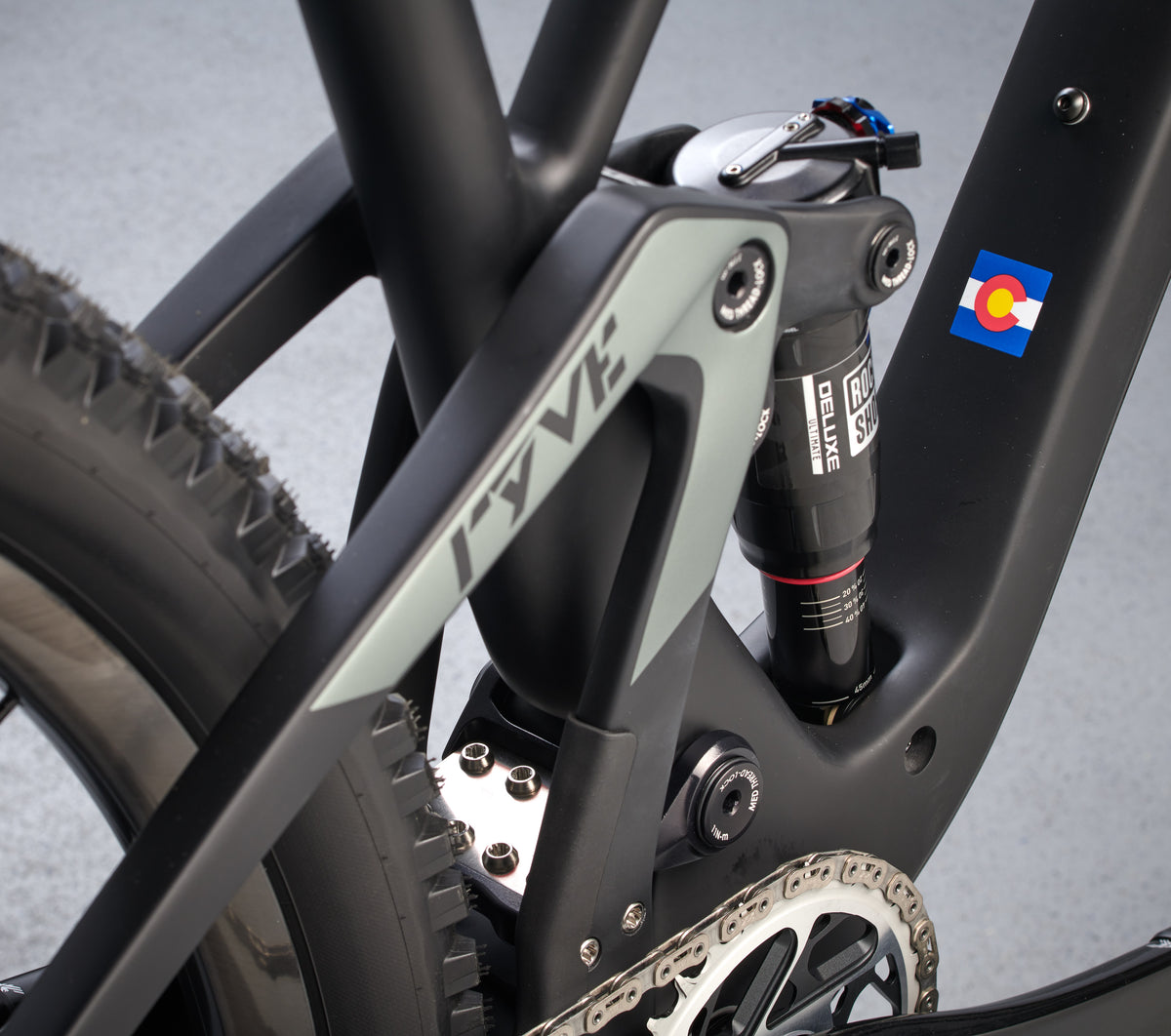 DOPPELBOX FOR STRENGTH AND STIFFNESS