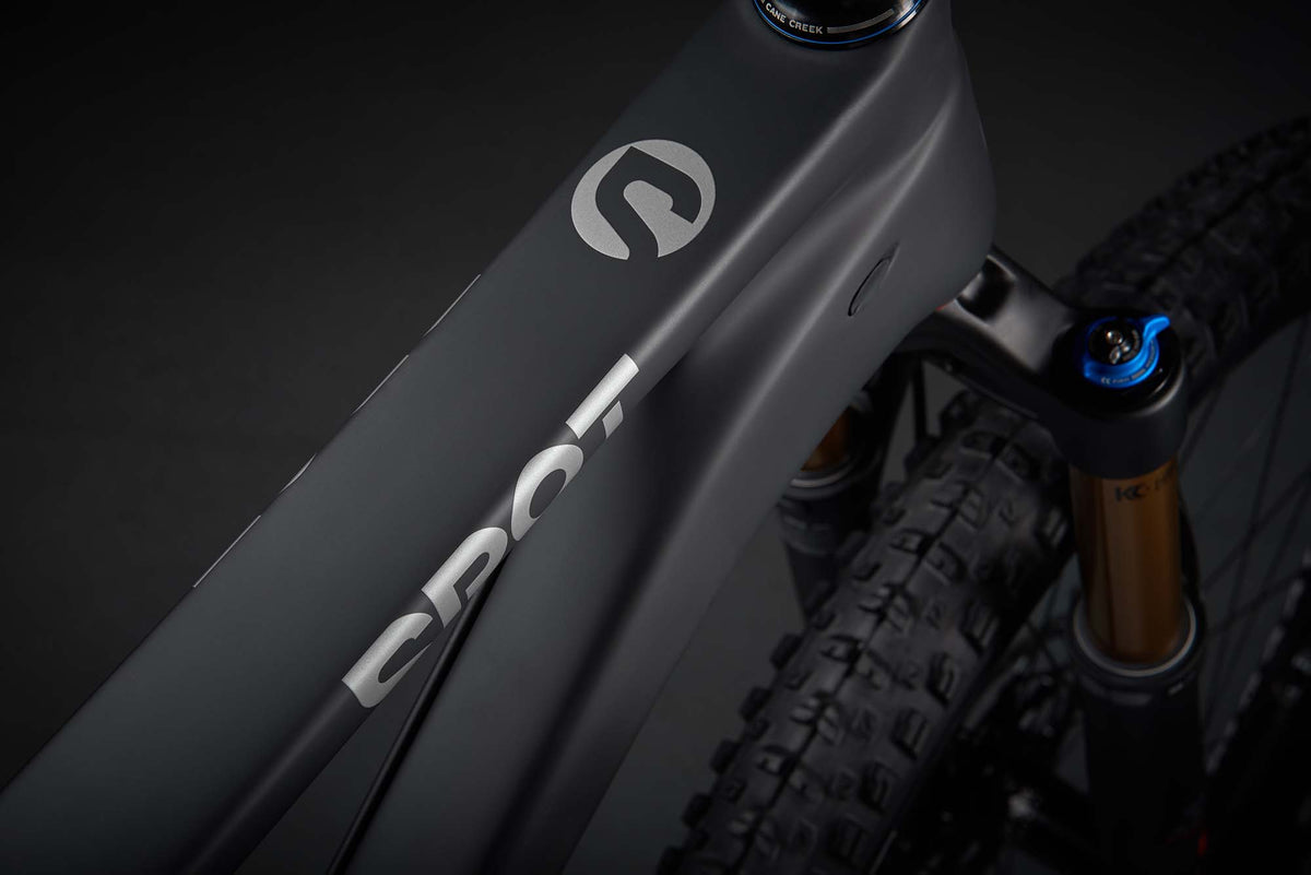 Matte Black //